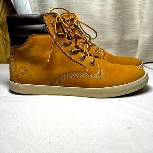 Women’s Timberland ankle boots size 9